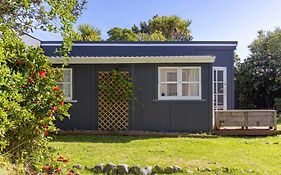 Otaki Beach Guesthouse